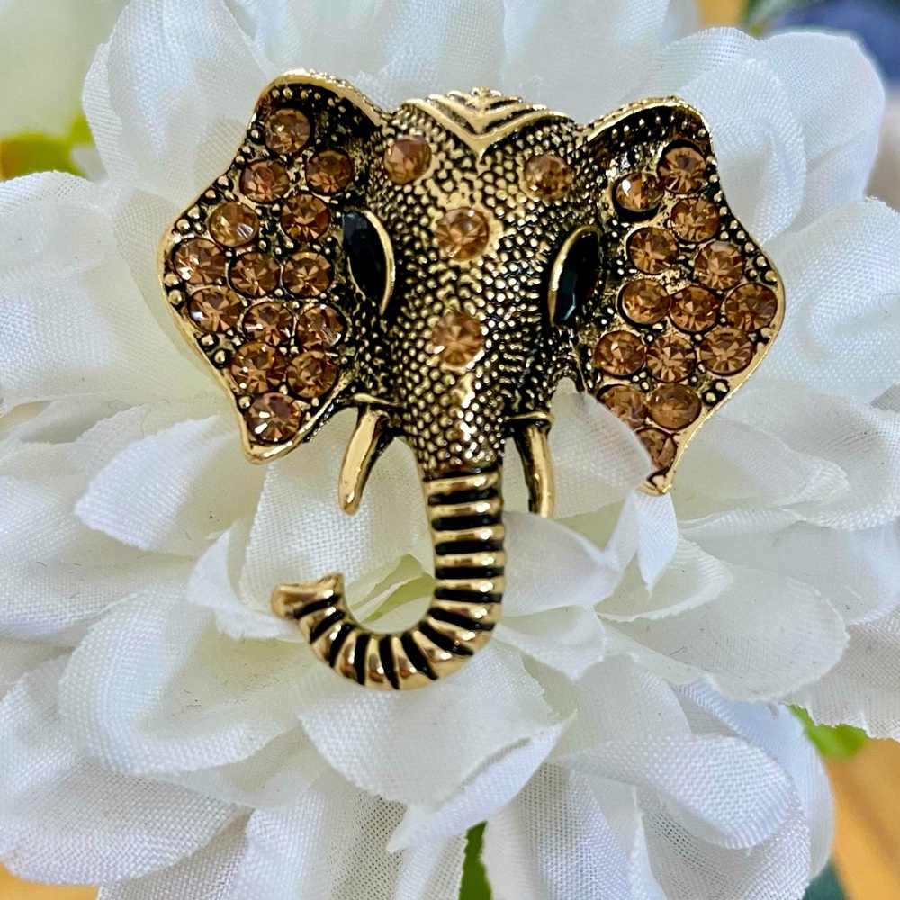 Beautiful Antique Gold Crystal Elephant Brooch